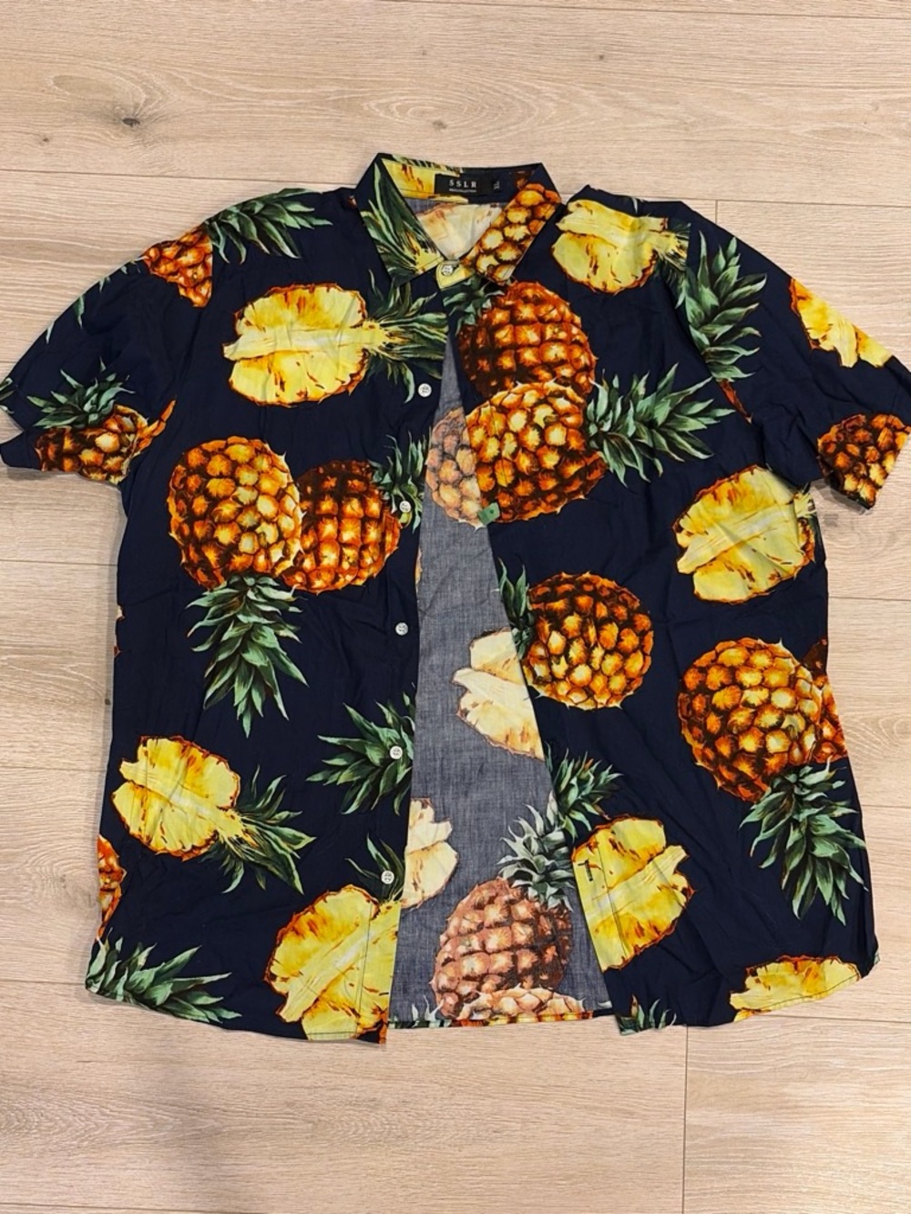 Men's Pineapple Print Short Sleeve Button-Down Shirt - Navy/Yellow